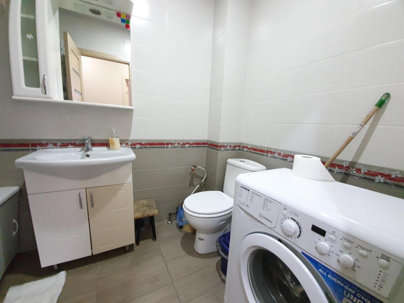 Tourist Home At Stefan Cel Mare With 2 Rooms Chisinau Bagian luar foto